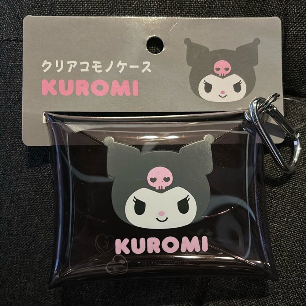 Kuromi coin purse with keychain